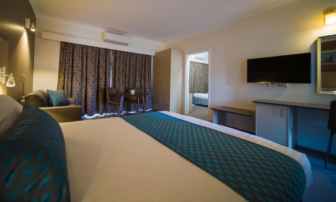 Hamilton'S Queanbeyan Motel Екстериор снимка