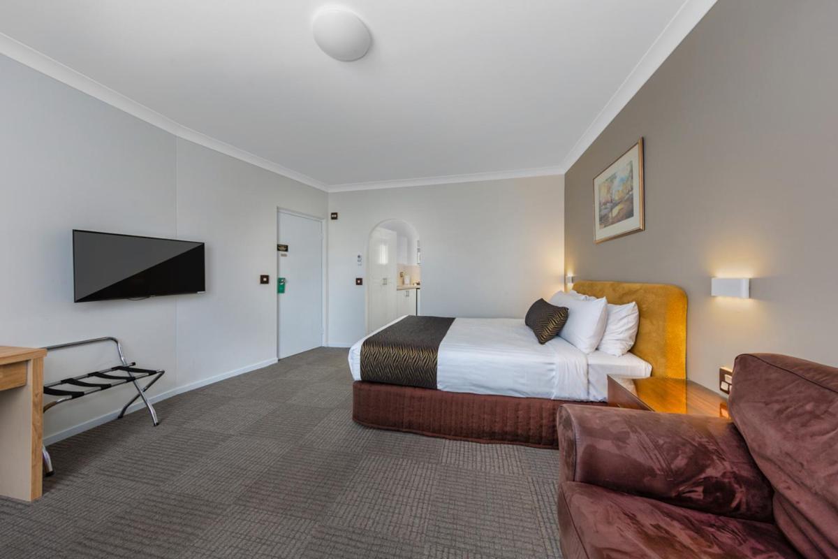 Hamilton'S Queanbeyan Motel Екстериор снимка